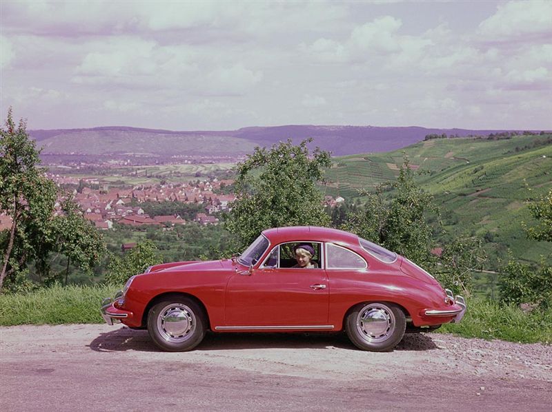  - Dossier 60 ans de Porsche
