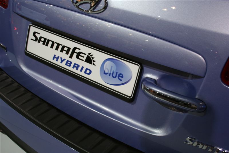  - Hyundai Santa Fe Hybrid