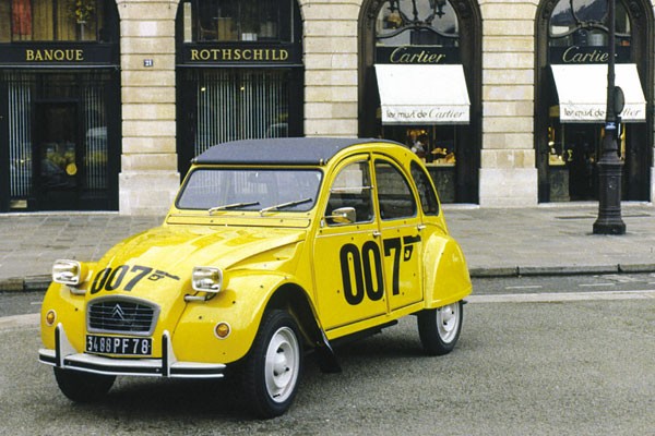  - 2cv Citroën, 60 ans d'années folles