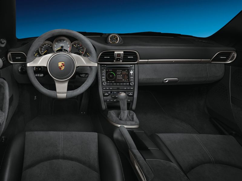  - Porsche 911 GT3 restylée
