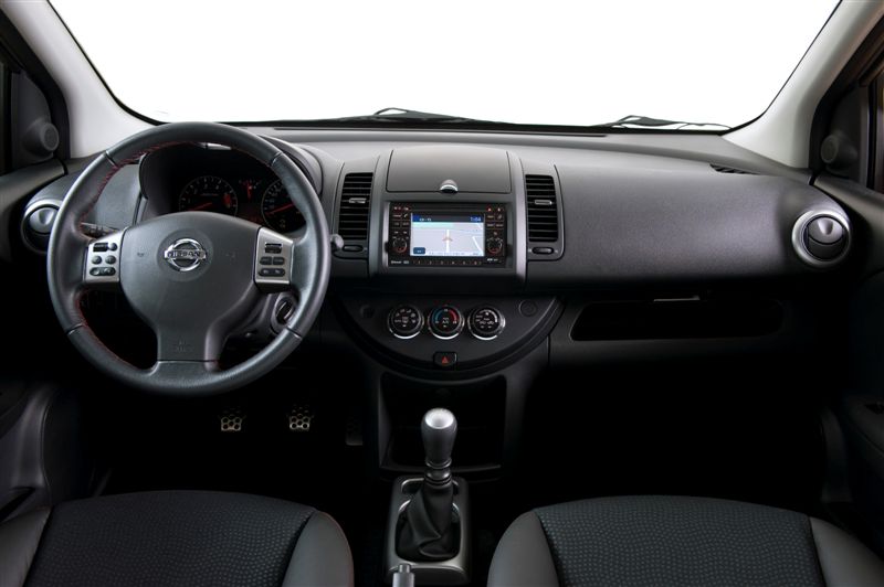  - Nissan Note 2009