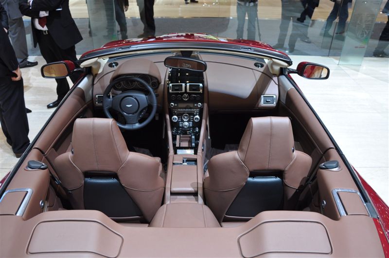  - Aston Martin DBS Volante