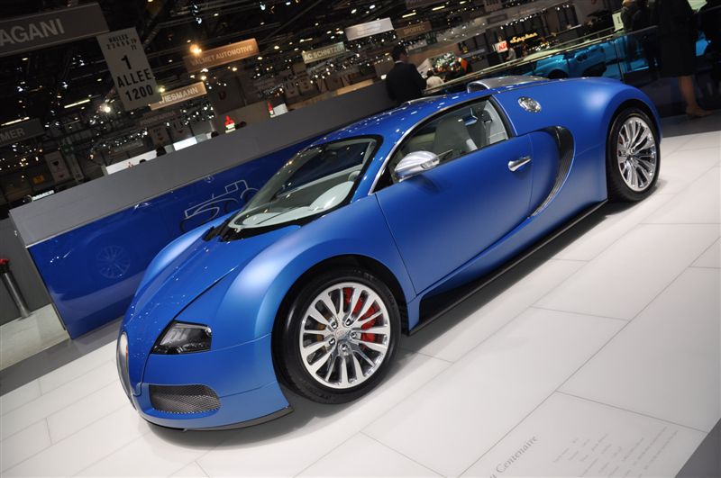  - Bugatti Veyron Bleu Centenaire