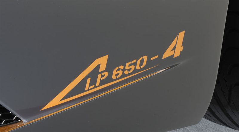  - Lamborghini LP 650-4 Roadster