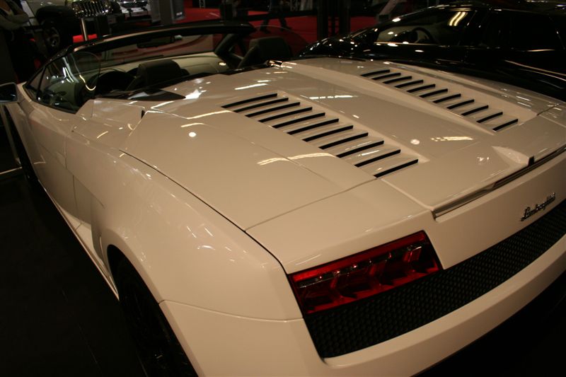  - Lamborghini LP560-4