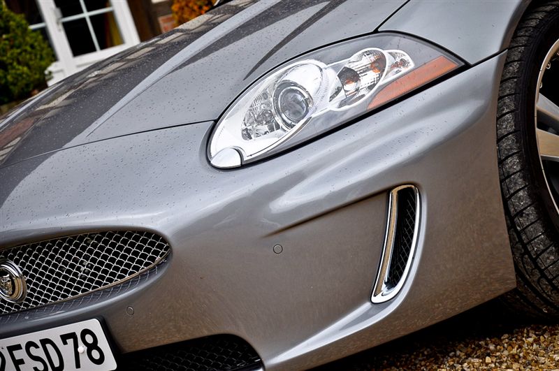  - Jaguar XK V8 5L