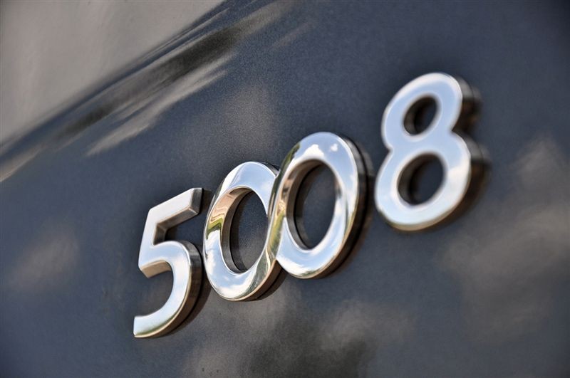 - a bord du Peugeot 5008
