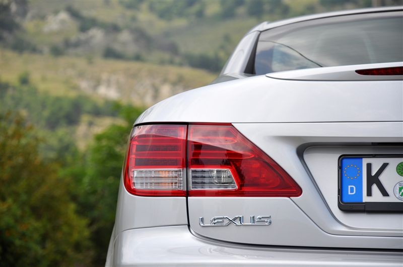  - Essai Lexus IS 250C