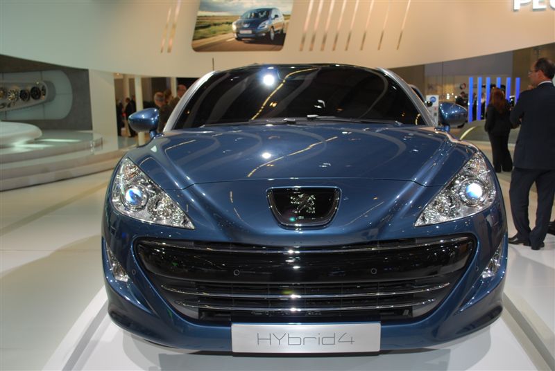  - Peugeot RCZ Hybrid 4
