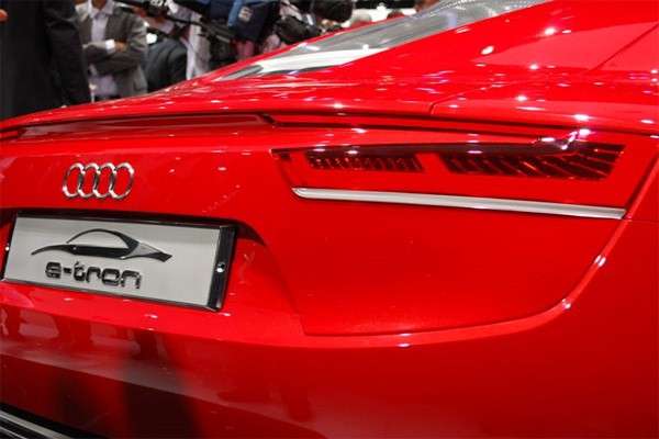  - Audi E-tron