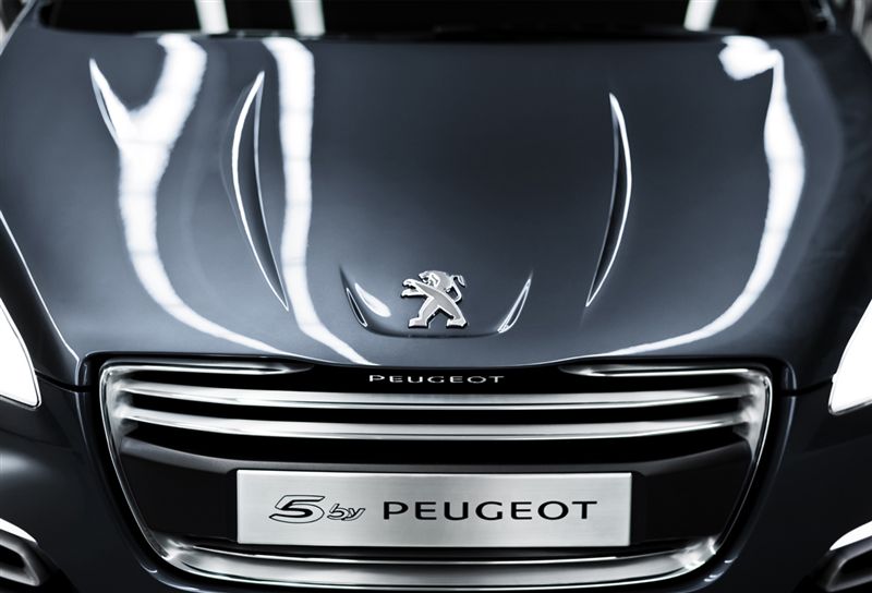  - Peugeot-5-by-Peugeot