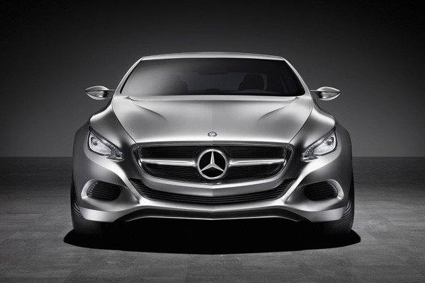  - Mercedes F800 Style