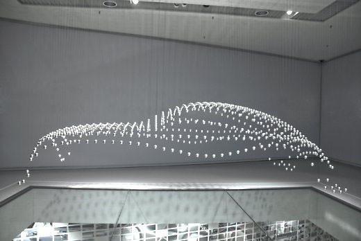  - Sculpture cinétique BMW