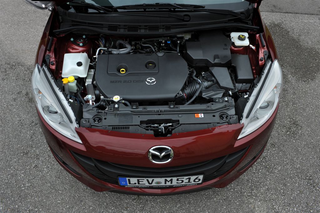  - Mazda5 2011