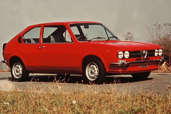  - Alfa Romeo 100 ans de passion automobile