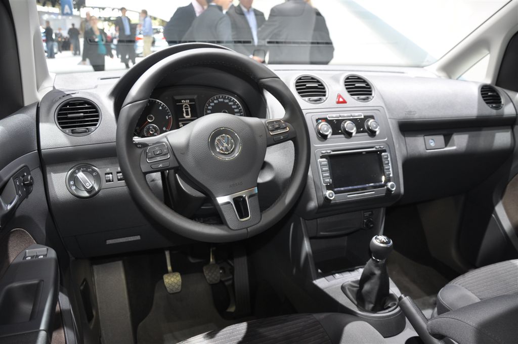  - Volkswagen Caddy Maxi