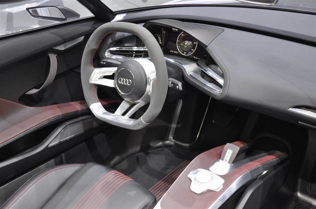  - Audi e-Tron Spyder 