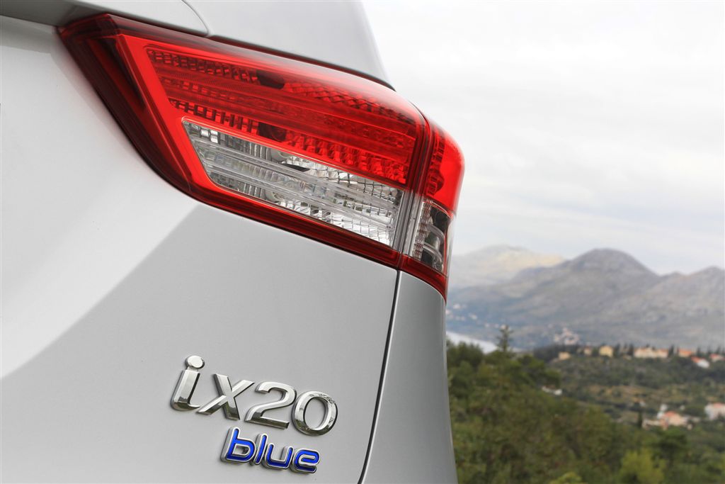  - Hyundai ix20 1.4 CRDi 90 Blue Drive Premium