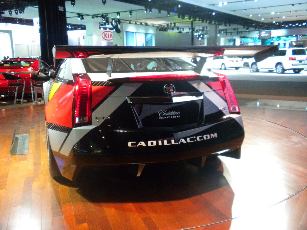  - Cadillac CTS-V Coupé Racecar