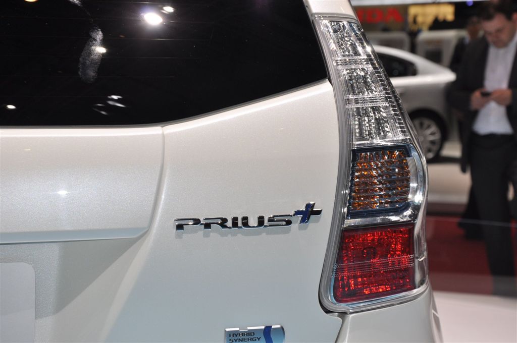  - Toyota Prius Plus