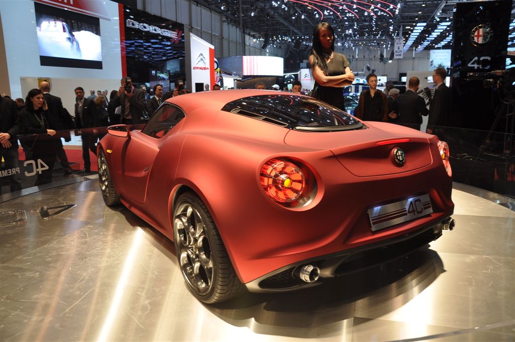  - Alfa Romeo 4C Concept