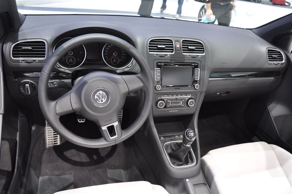 - Volkswagen Golf Cabriolet