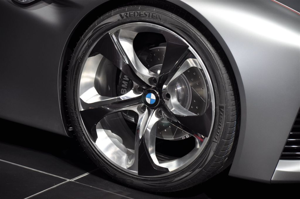  - BMW Vision ConnectedDrive Concept