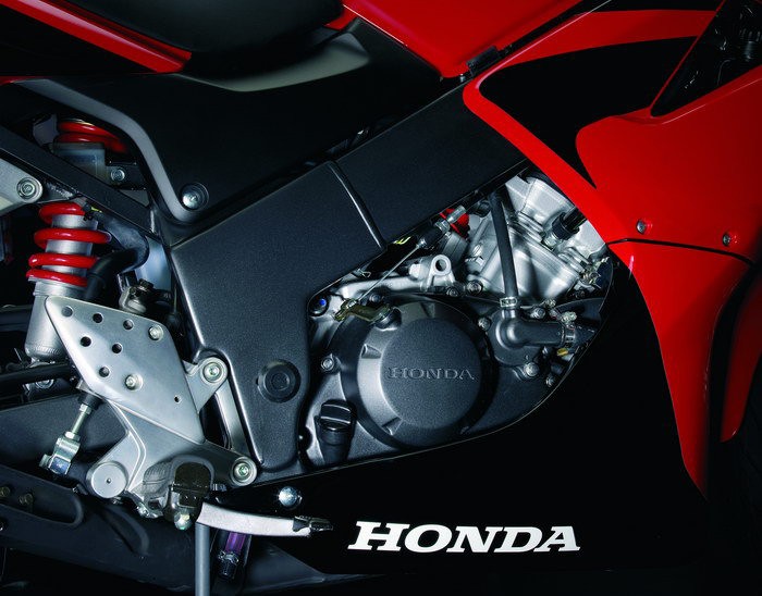  - Honda CBR 125 R : pour apprenti pilote