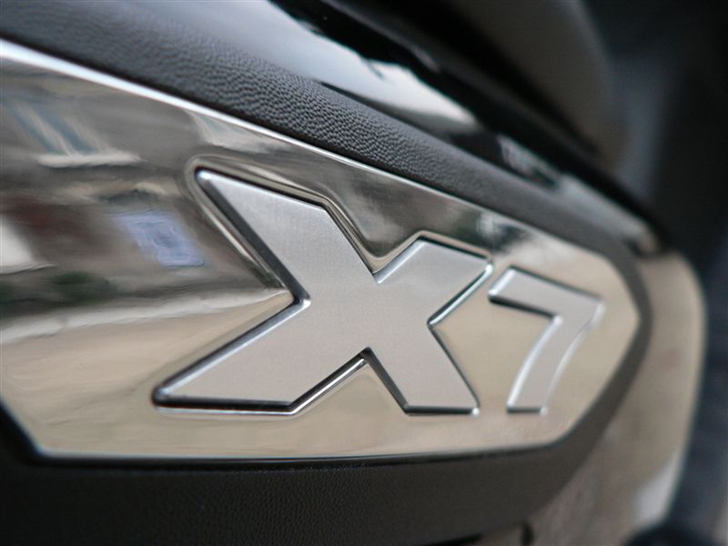  - Piaggio X7 : le X-Max en ligne de mire