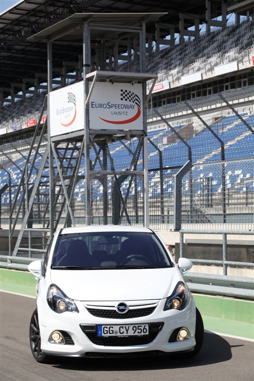  - Essai Opel Corsa OPC Nurburgring Edition