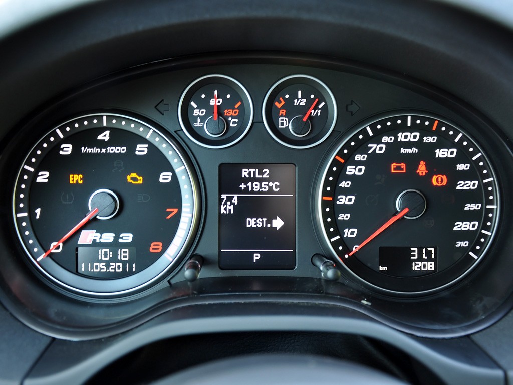  - Audi RS3 Sportback