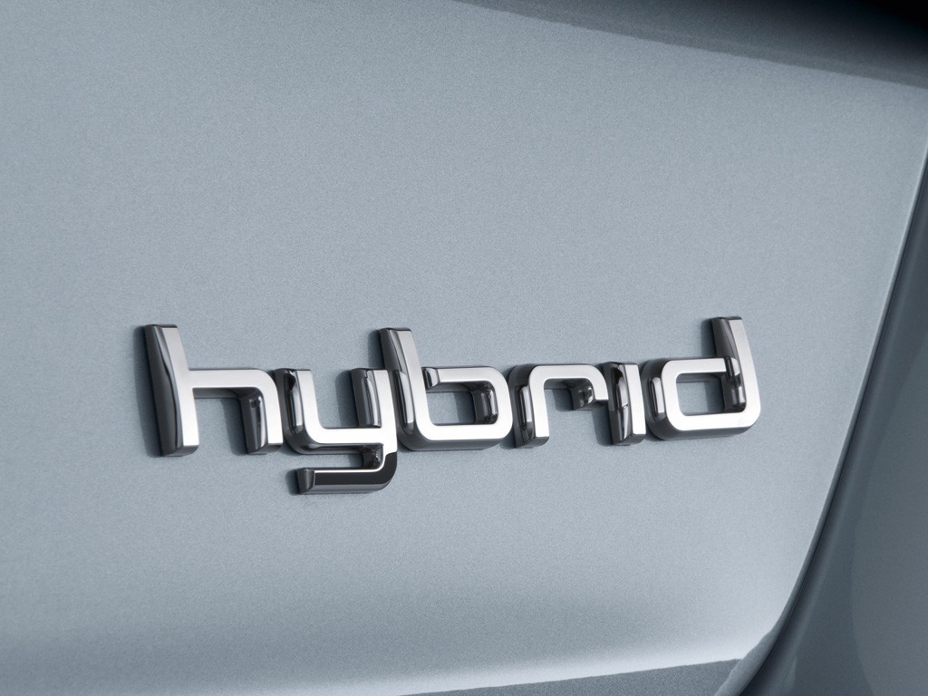  - Audi A8 Hybrid