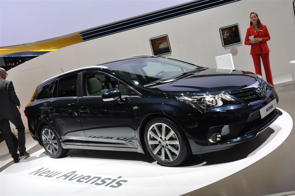  - Toyota Avensis restylee