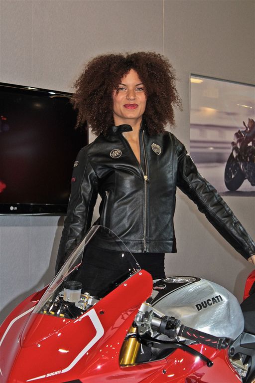  - Hotesses salon moto 2011