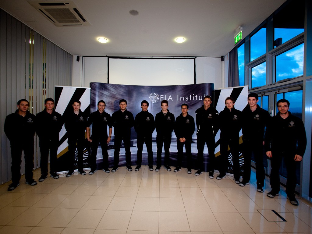  - Plein Gaz : FIA Institute Young Driver Excellence Academy 2011