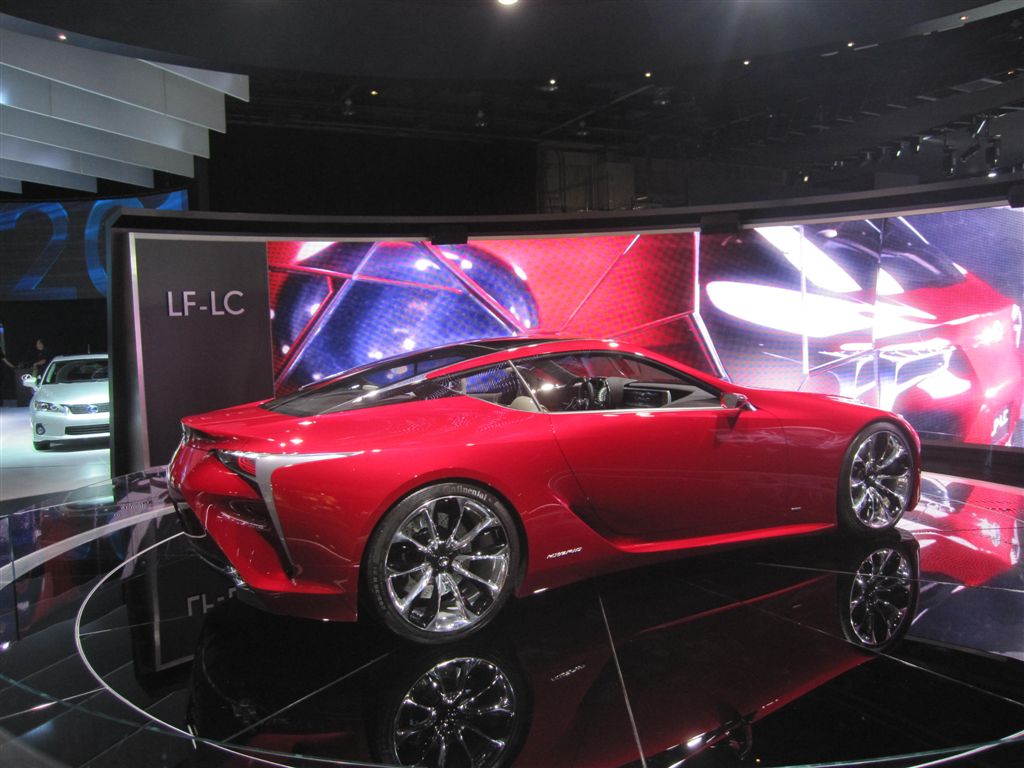  - Lexus LF-LC live