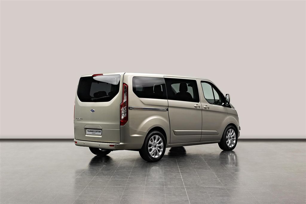  - Ford Tourneo Custom Concept 