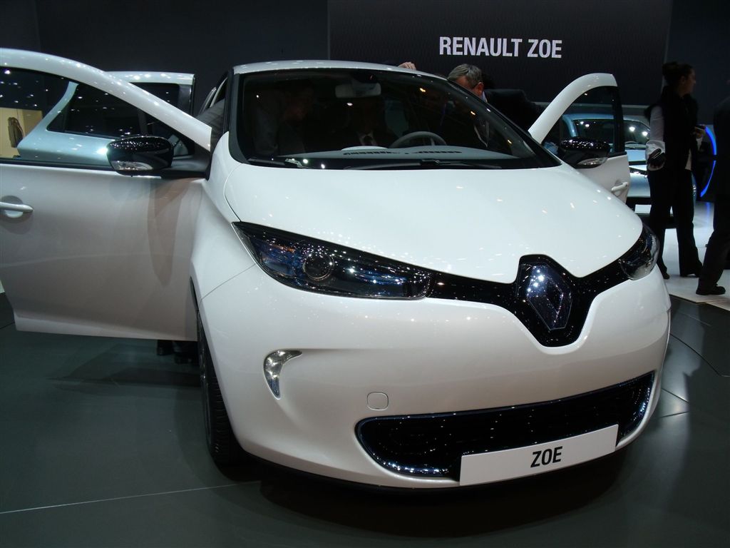  - Renault Zoe