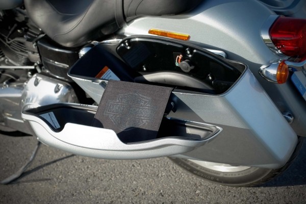  - Harley-Davidson Dyna Switchback : le custom se transforme