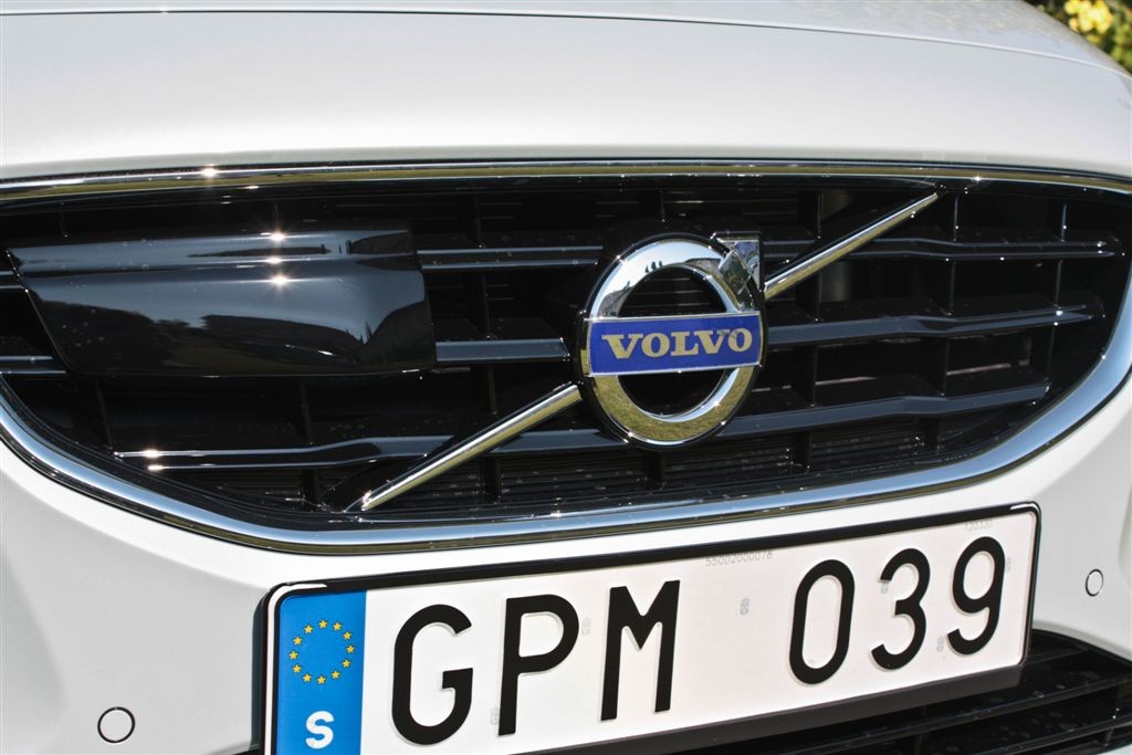  - Volvo V40