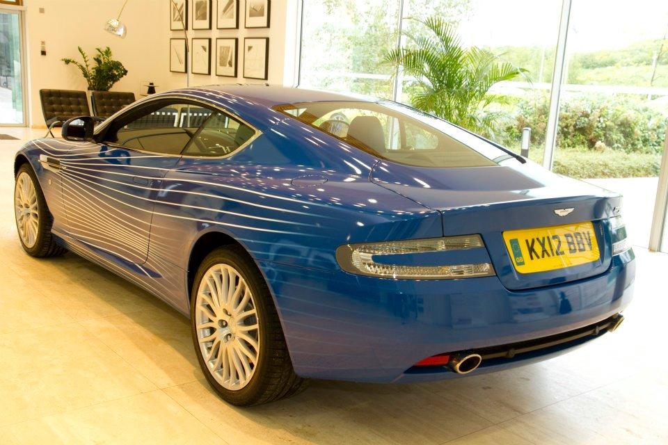  - Aston Martin DB9 1M
