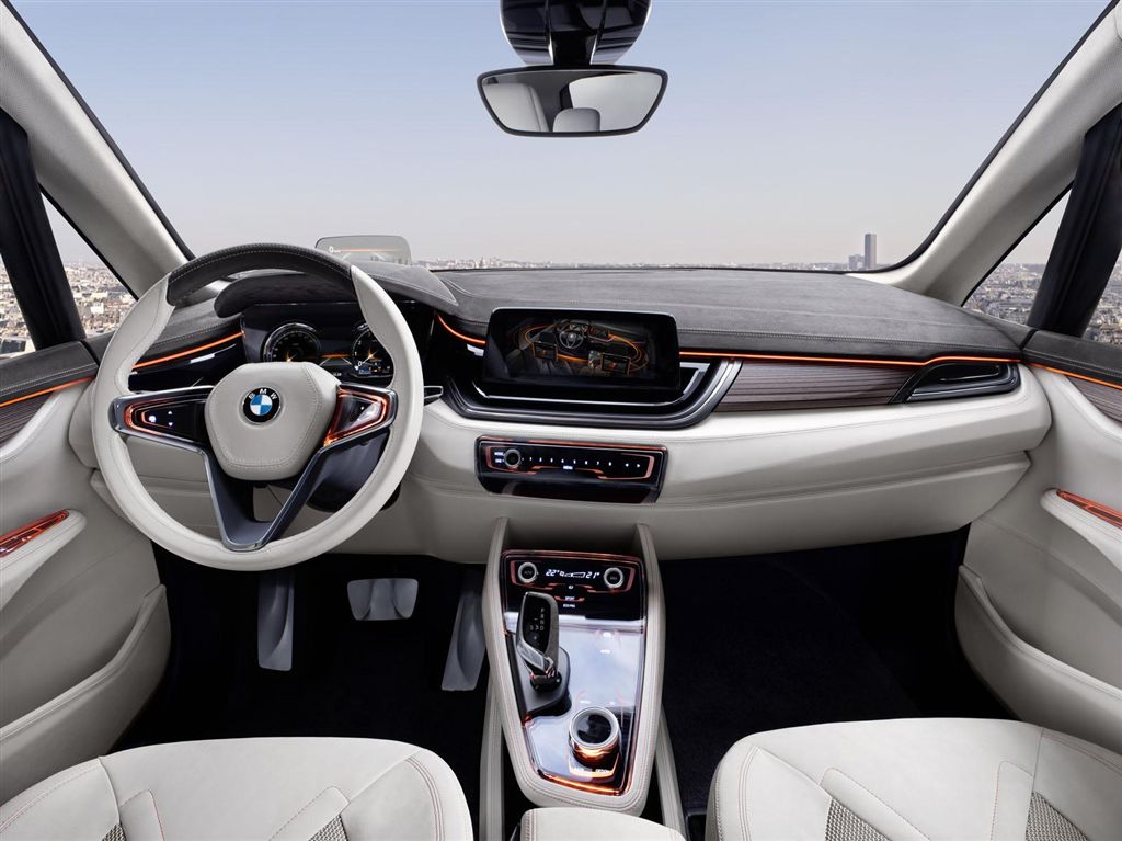  - BMW Concept Active Tourer