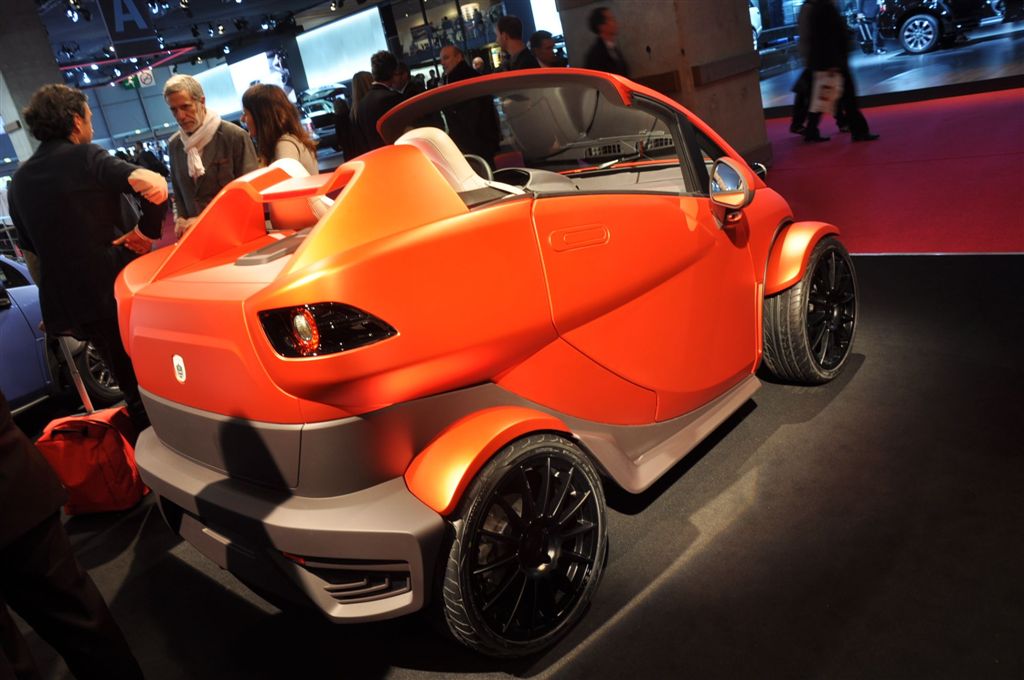  - Lumeneo Neoma Roadster Concept