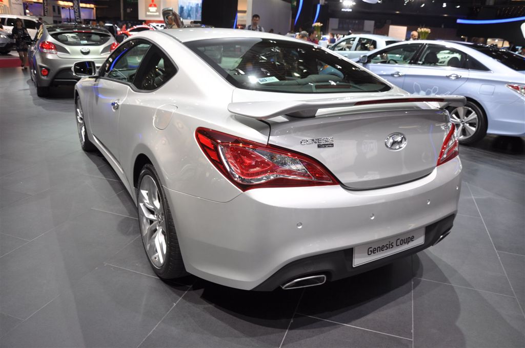  - Hyundai Genesis Coupe 2013