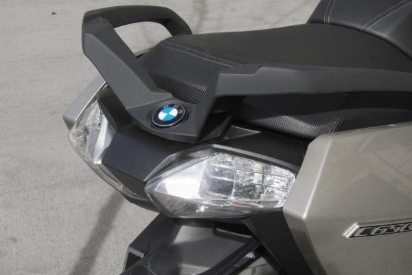  - BMW s'attaque au Maxiscooter, ici en version GT... essai transformé ?
