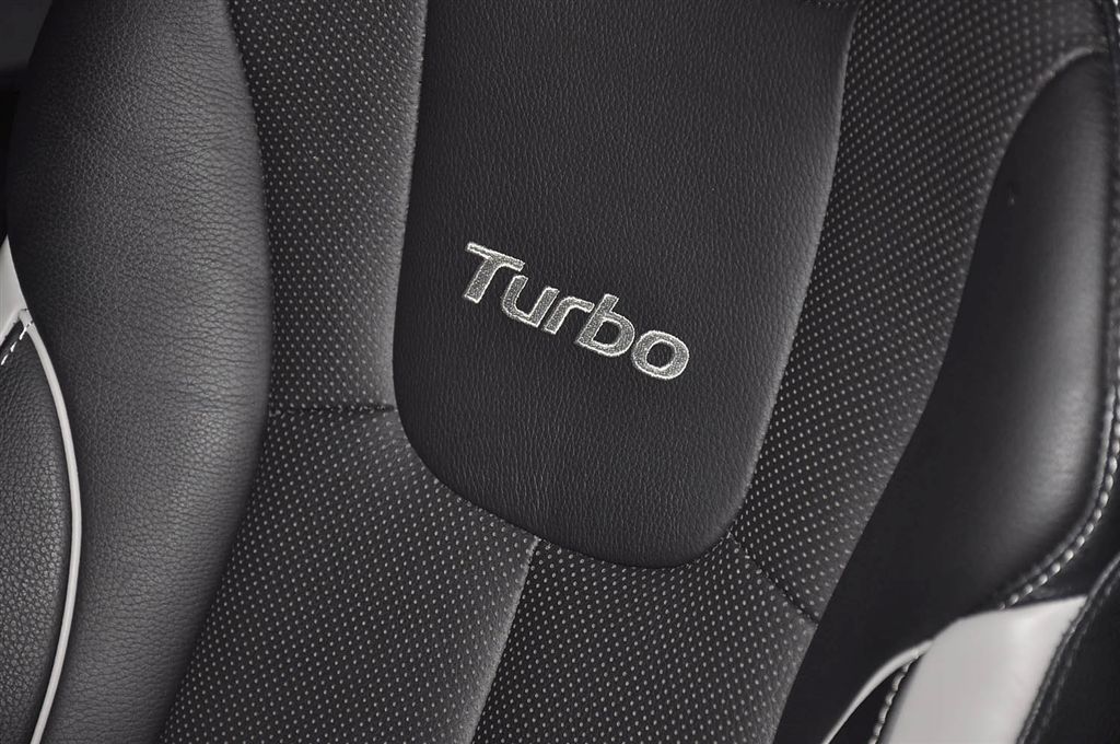  - Hyundai Veloster Turbo