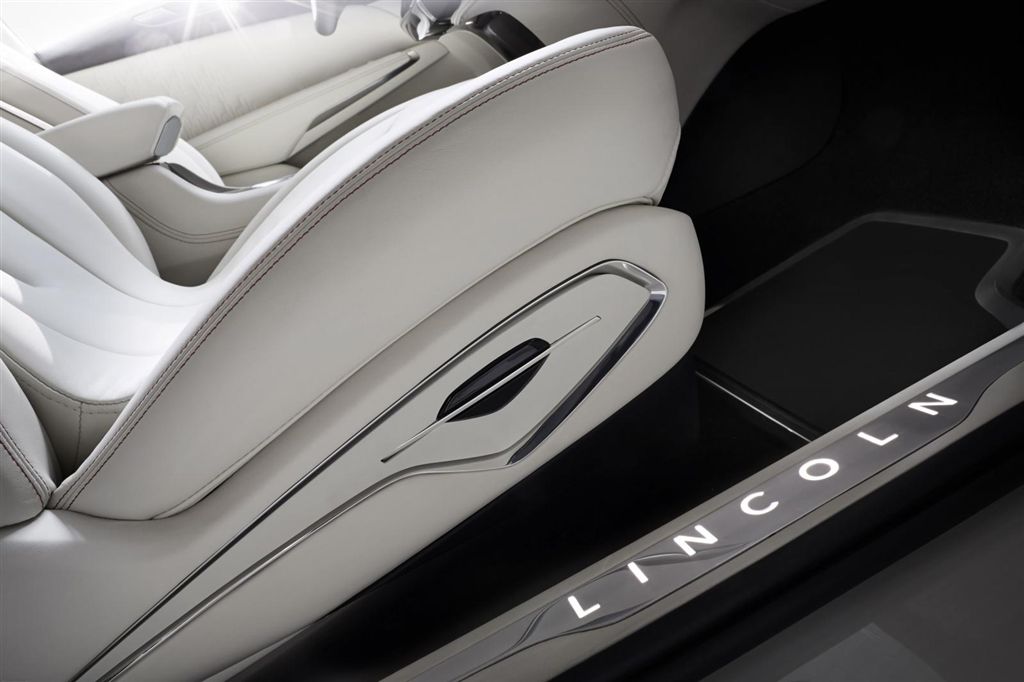  - Lincoln MKC concept