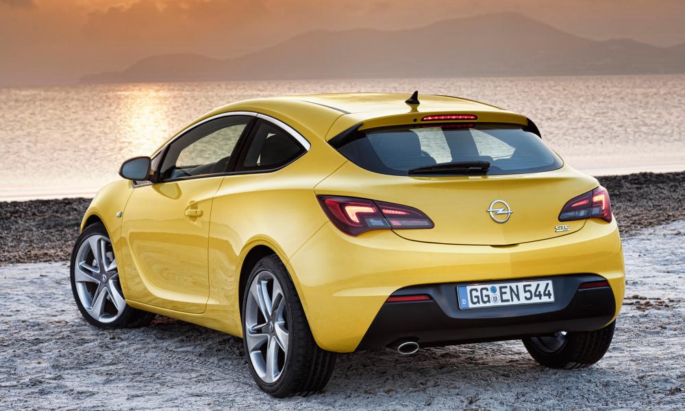  - Opel Astra GTC 1.6 SIDI 170 ch (2013)