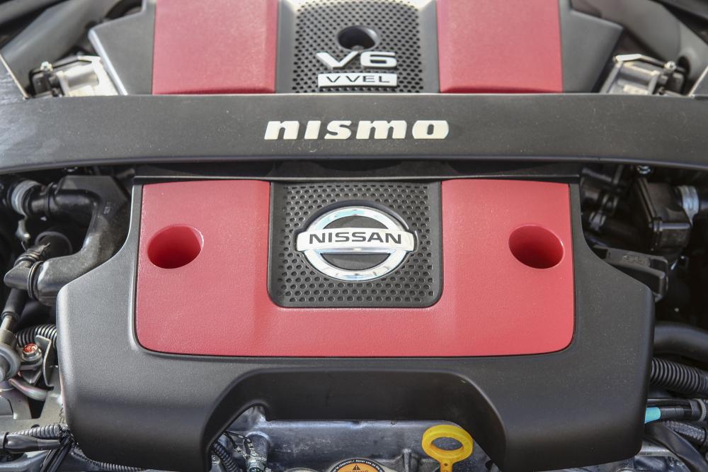  - Nissan 370 Z Nismo
