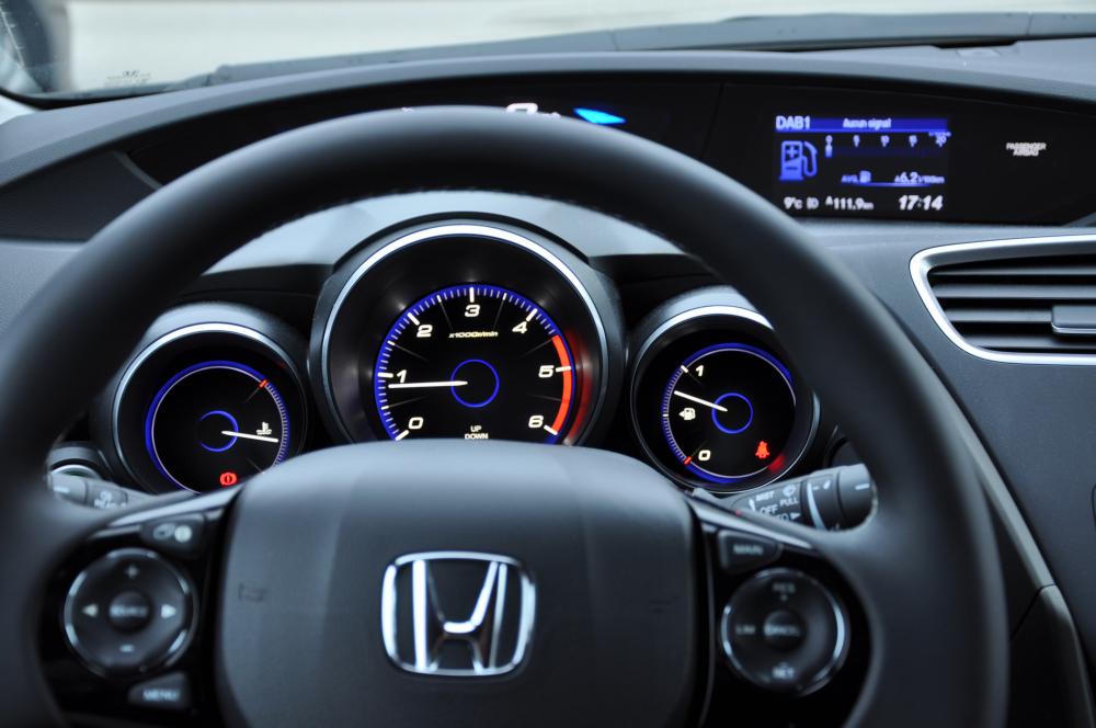  - Honda Civic Tourer 1.6 i-DTEC 120 ch (2013)